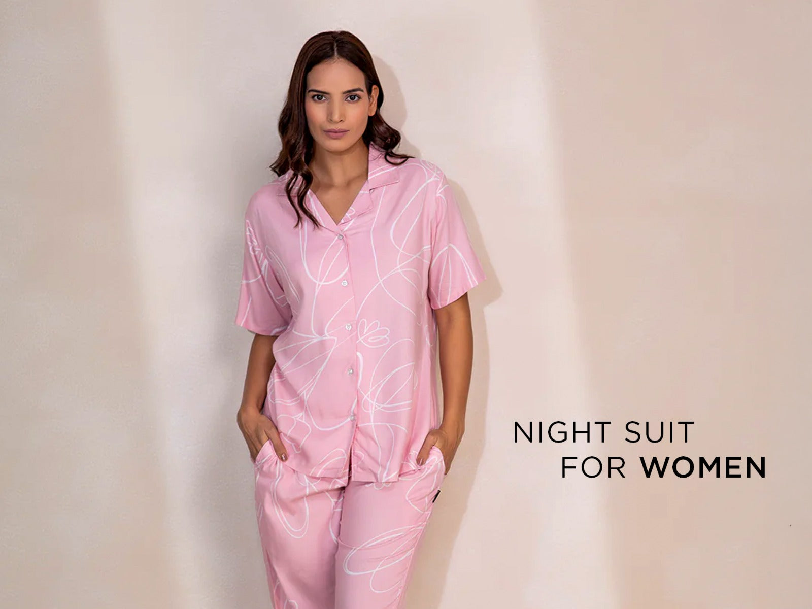 How to Choose the Perfect Night Suit for Women Based on Fabric & Fit