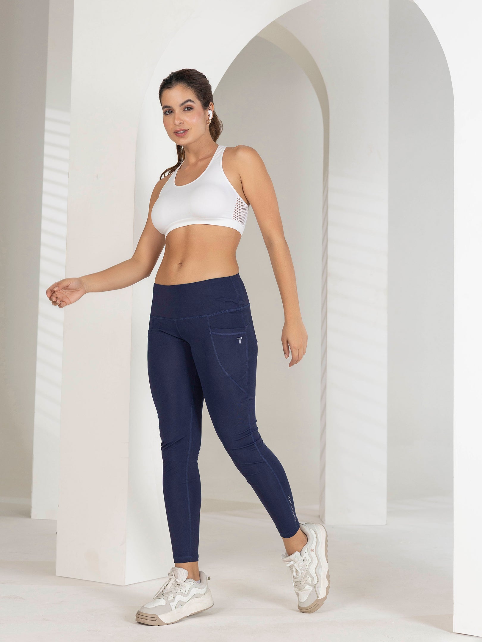 Buy Gym Tights For Women Online | Comfort & Style | Tittli (Navy Blue)