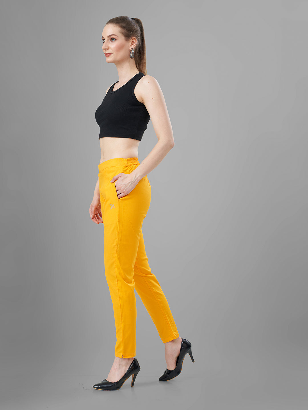 Buy Casual Pants for Women in Mango