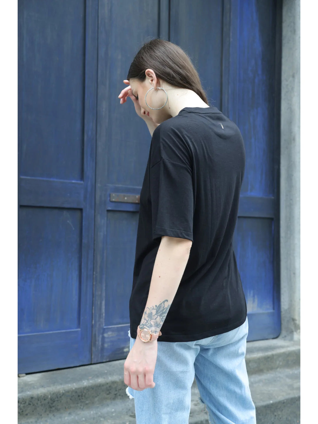 Black Oversized t shirt for women online Tittli