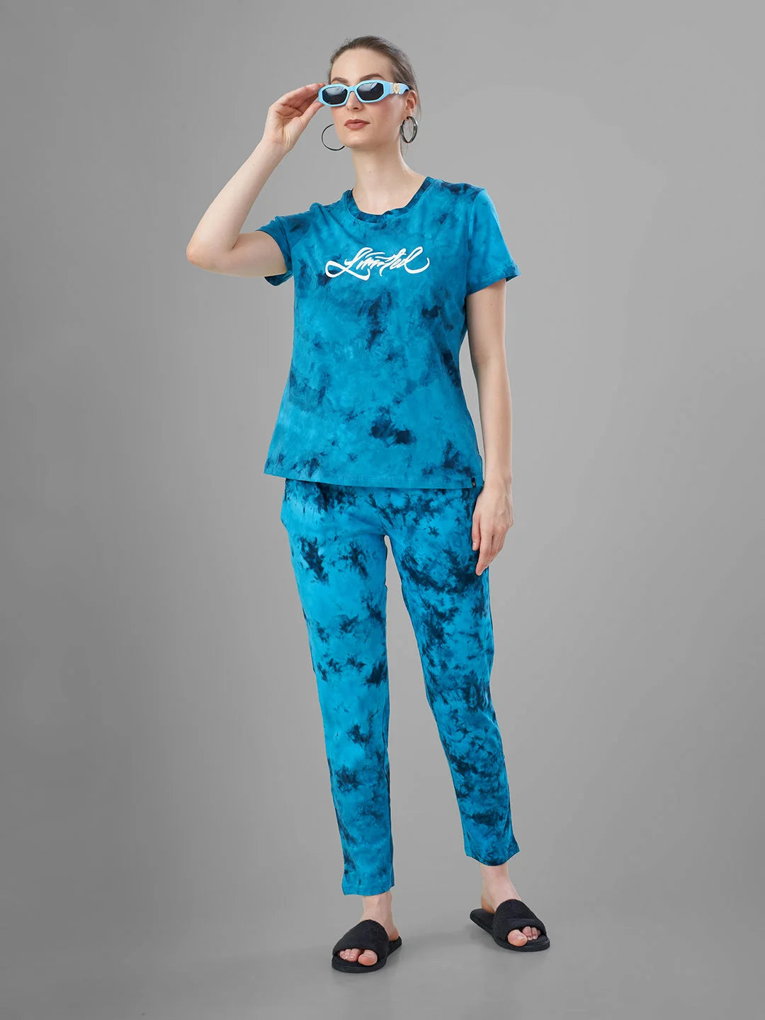 Blue night pajama suits for women Tittli