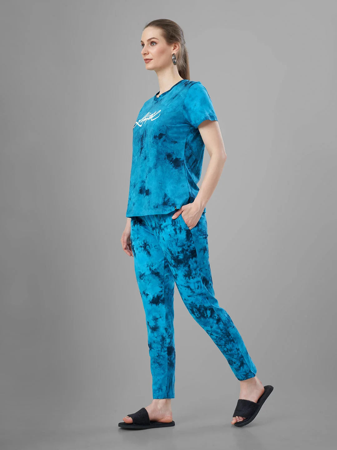 Blue night pajama suits for women india
