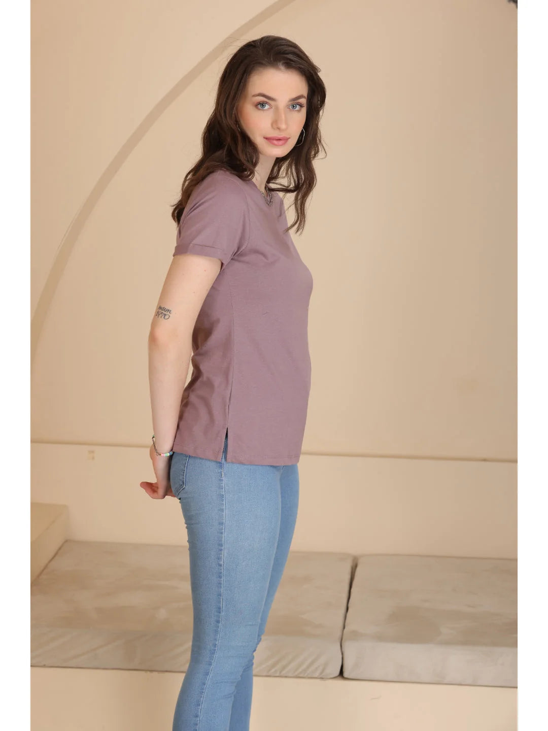 Plain t shirt for women in Bronze side view