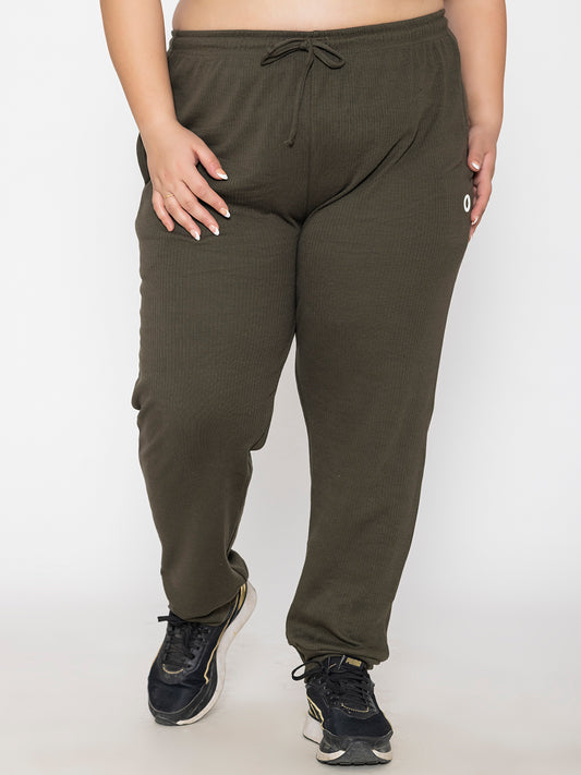 B. Green Plus Size Joggers for Women