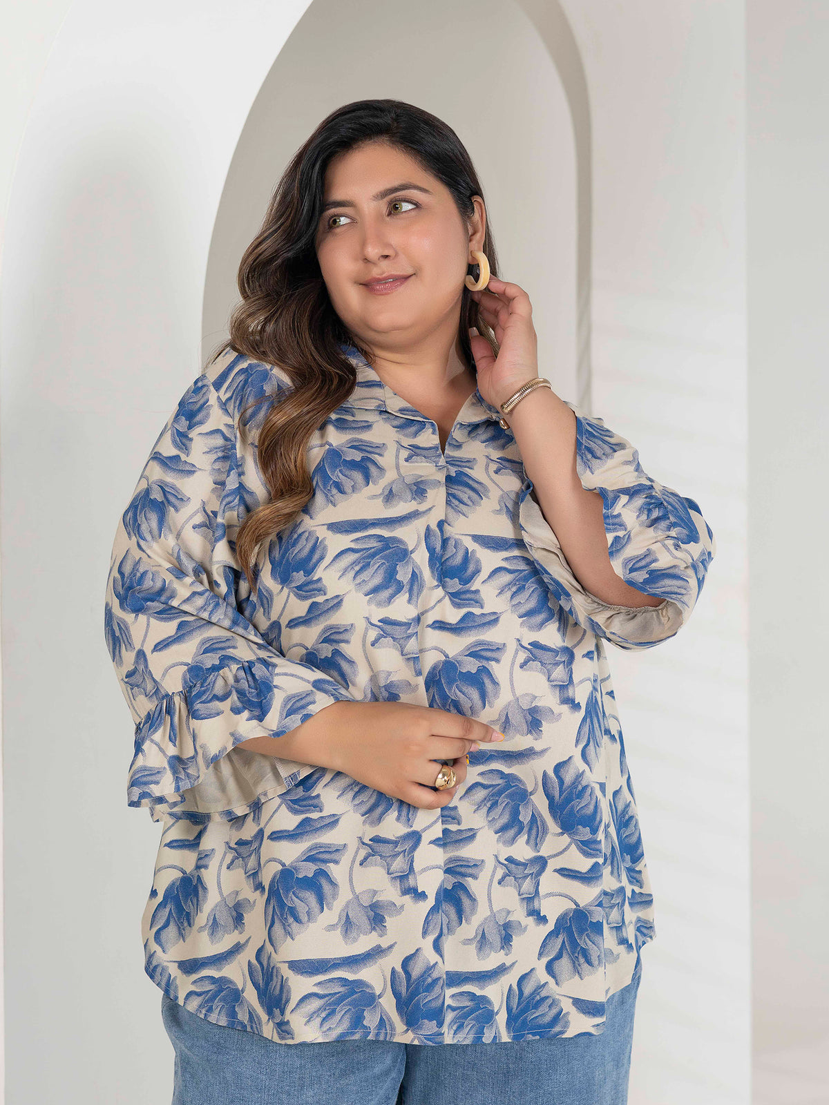 TITTLI Women Plus Size Floral Printed Short Kurti with V-Neck Collar & Three Quarter Bell Sleeves(Royal Blue & Cream)