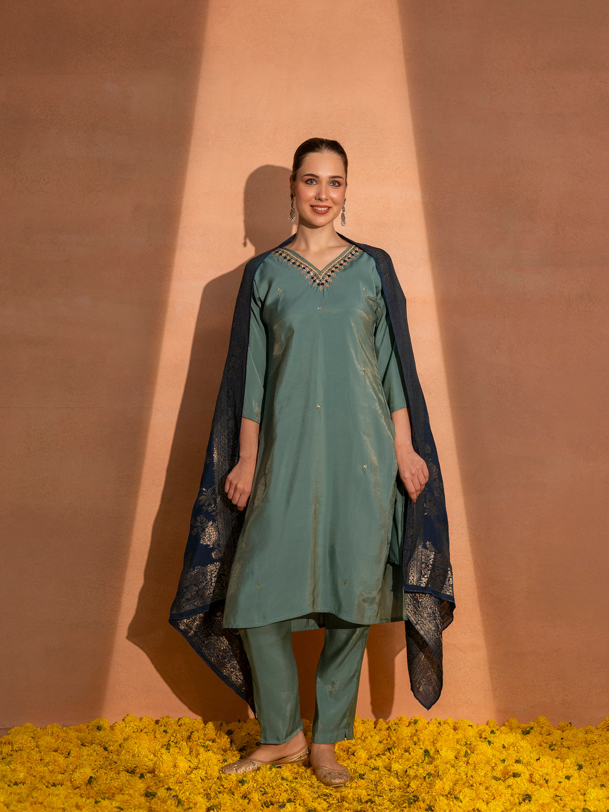 TITTLI Women Handwork Embroidered V-Neck Roman Silk Kurta Set with Jacquard Banarasi Dupatta (Aqua)