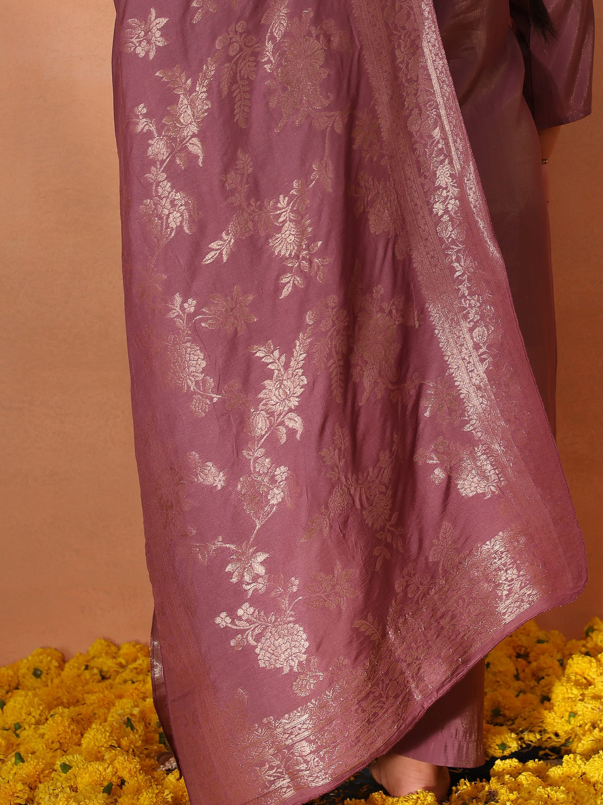 TITTLI Plus Size Women Handwork Embroidered U-Neck Roman Shimmer Silk Kurta Set with Jacquard Banarasi Print Dupatta (Purple)