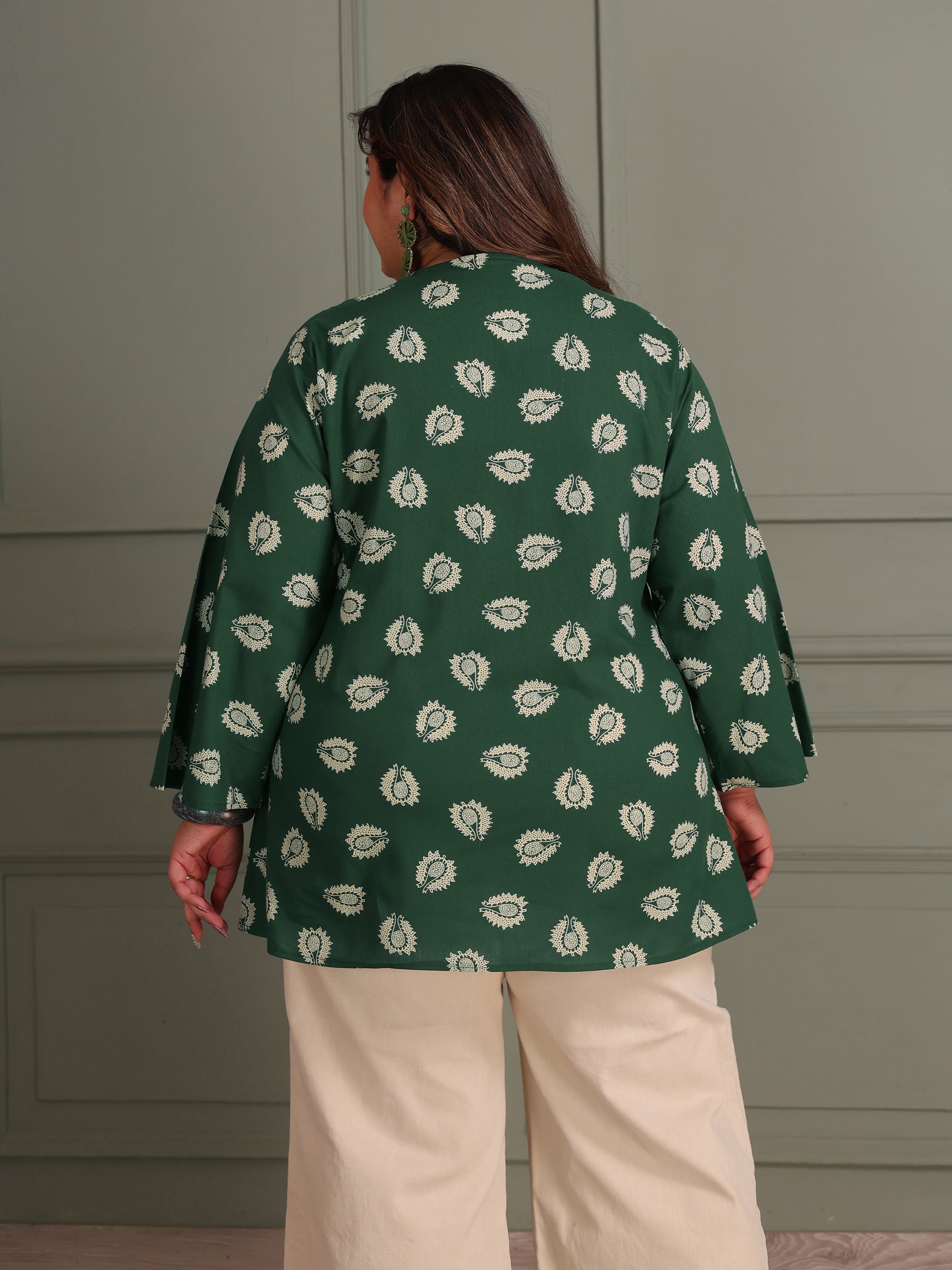 TITTLI Women Plus Size Printed Pure Cotton V-Neck Flared Sleeve Short Kurti (Dark Green)