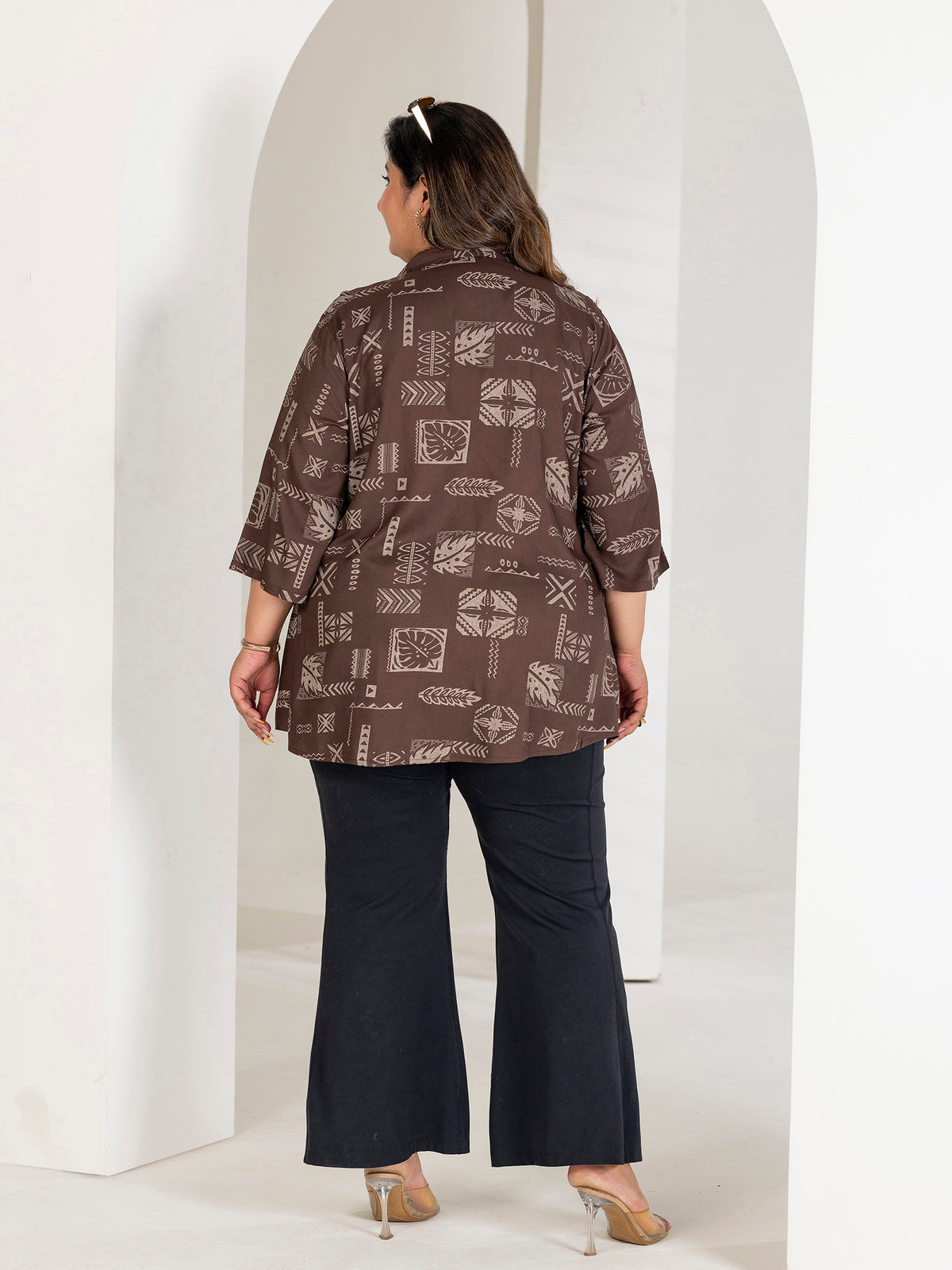 TITTLI Plus Size Women Printed Collared V-Neck Pure Cotton Kurti (Brown)