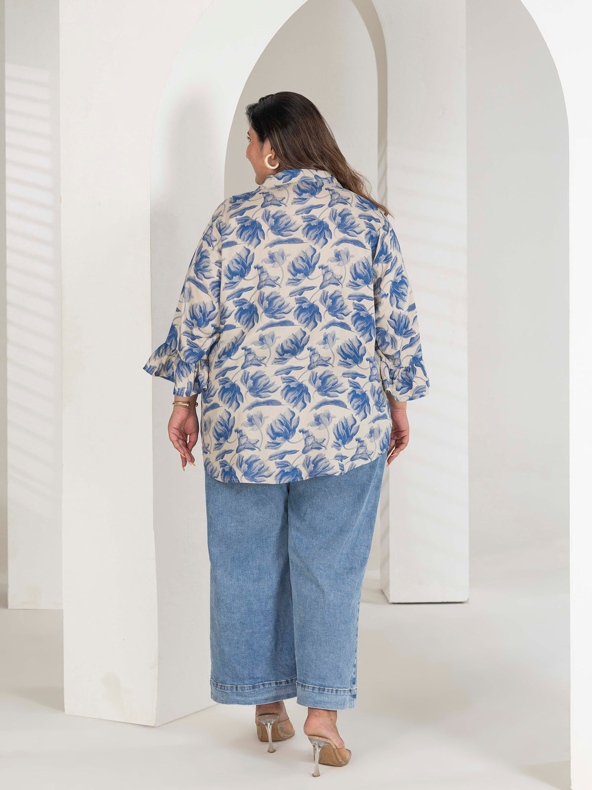 TITTLI Women Plus Size Floral Printed Short Kurti with V-Neck Collar & Three Quarter Bell Sleeves(Royal Blue & Cream)
