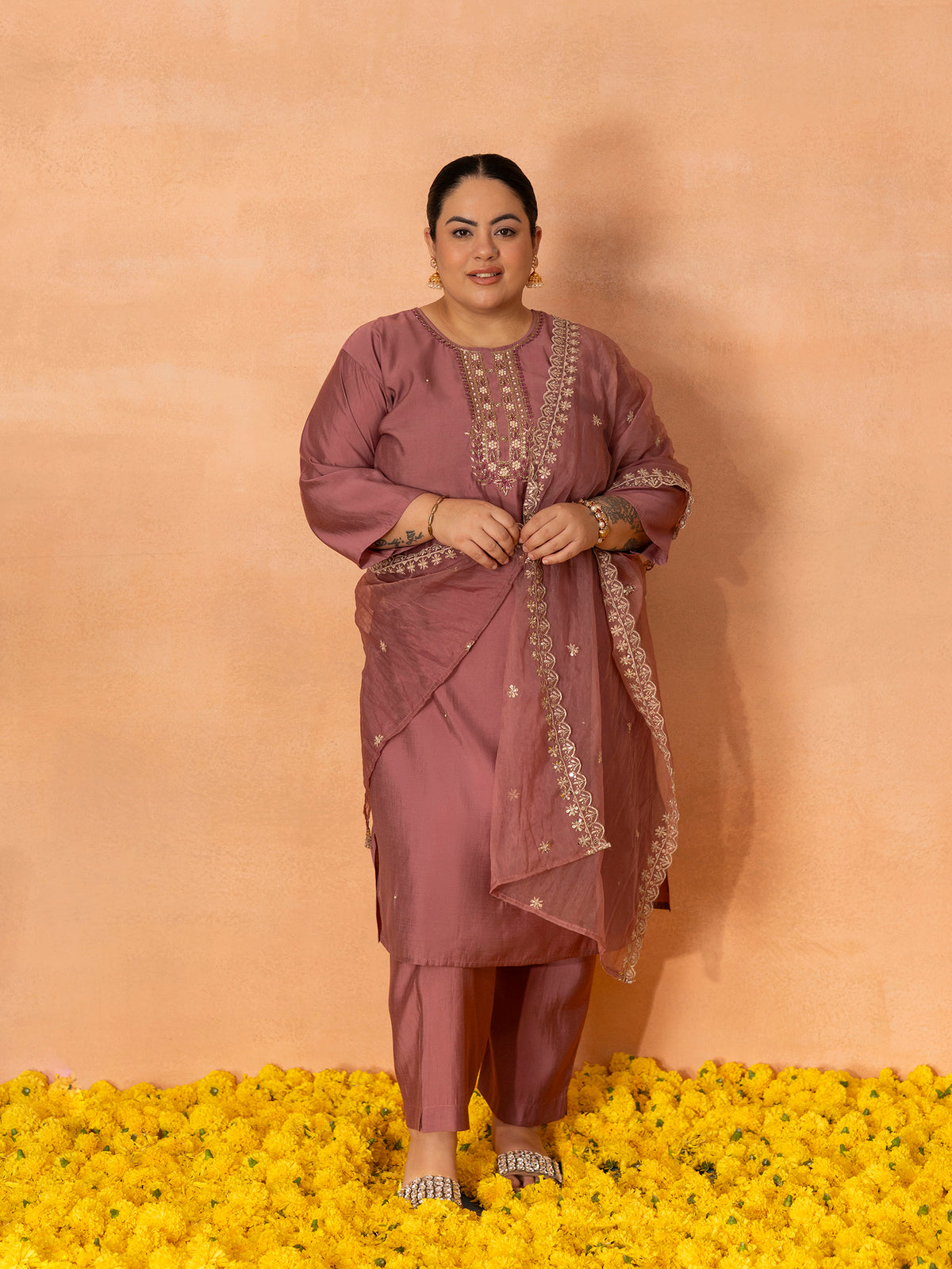 TITTLI Plus Size Women Handwork Embroidered Round Neck Roman Silk Kurta Set with Cut-Work Dupatta (Gajjar)