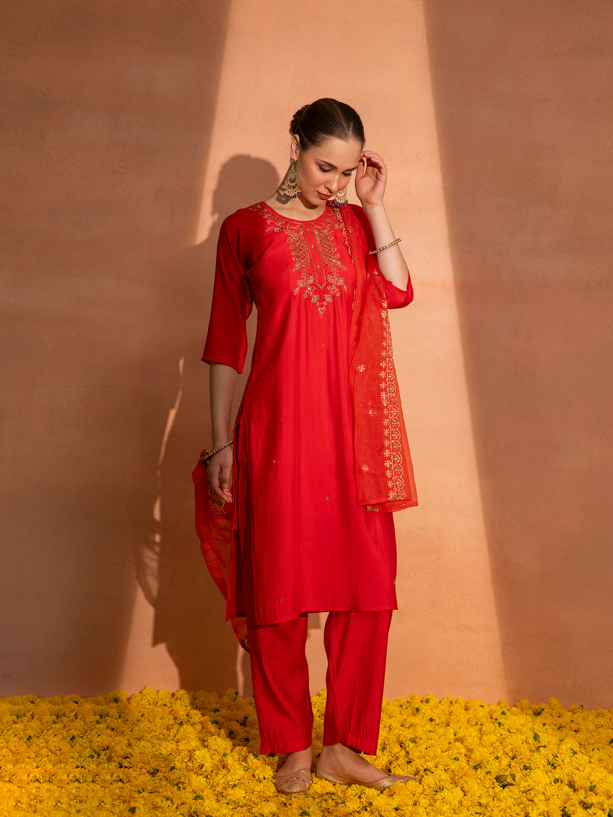 TITTLI Women Handwork Embroidered U-Neck Roman Silk Kurta Set with Dupatta(Red)