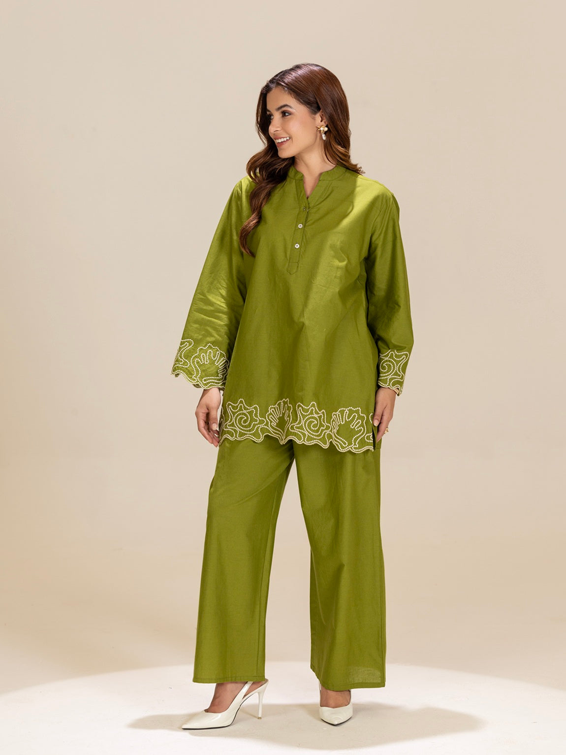 TITTLI Mehndi Green Colour Embroidered Tunic & Trouser Co-Ord Set For Women