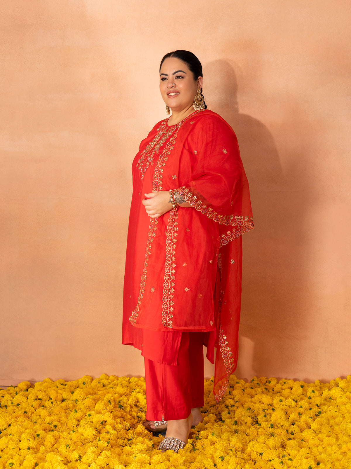 TITTLI Plus Size Women Handwork Embroidered U-Neck Roman Silk Kurta Set with Cut-Work Dupatta (Red)