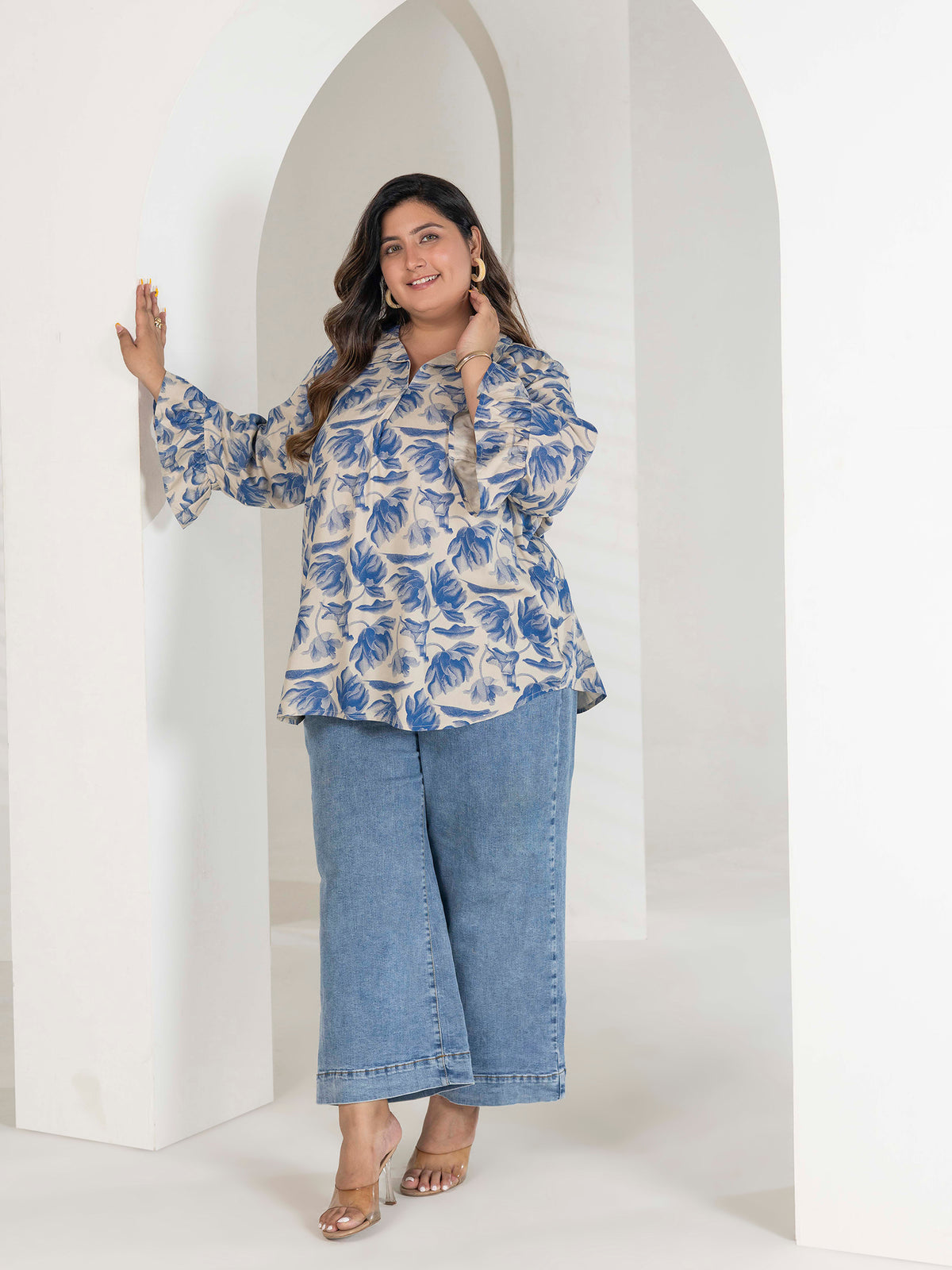 TITTLI Women Plus Size Floral Printed Short Kurti with V-Neck Collar & Three Quarter Bell Sleeves(Royal Blue & Cream)