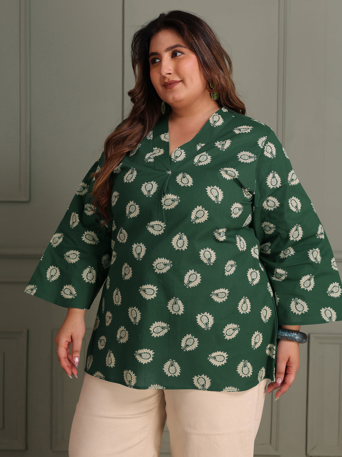 TITTLI Women Plus Size Printed Pure Cotton V-Neck Flared Sleeve Short Kurti (Dark Green)
