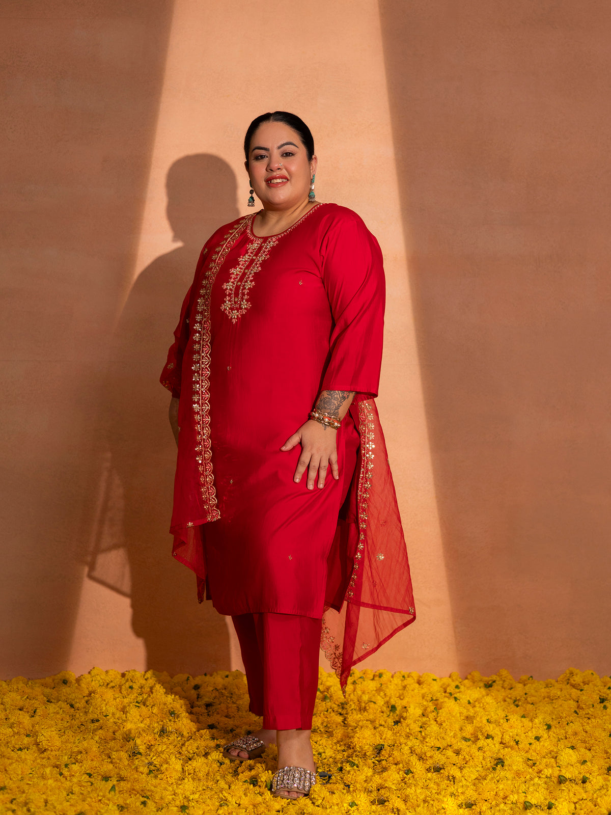 TITTLI Plus Size Women Handwork Embroidered U-Neck Roman Silk Kurta Set with Georgette Cutwork Dupatta(Red)