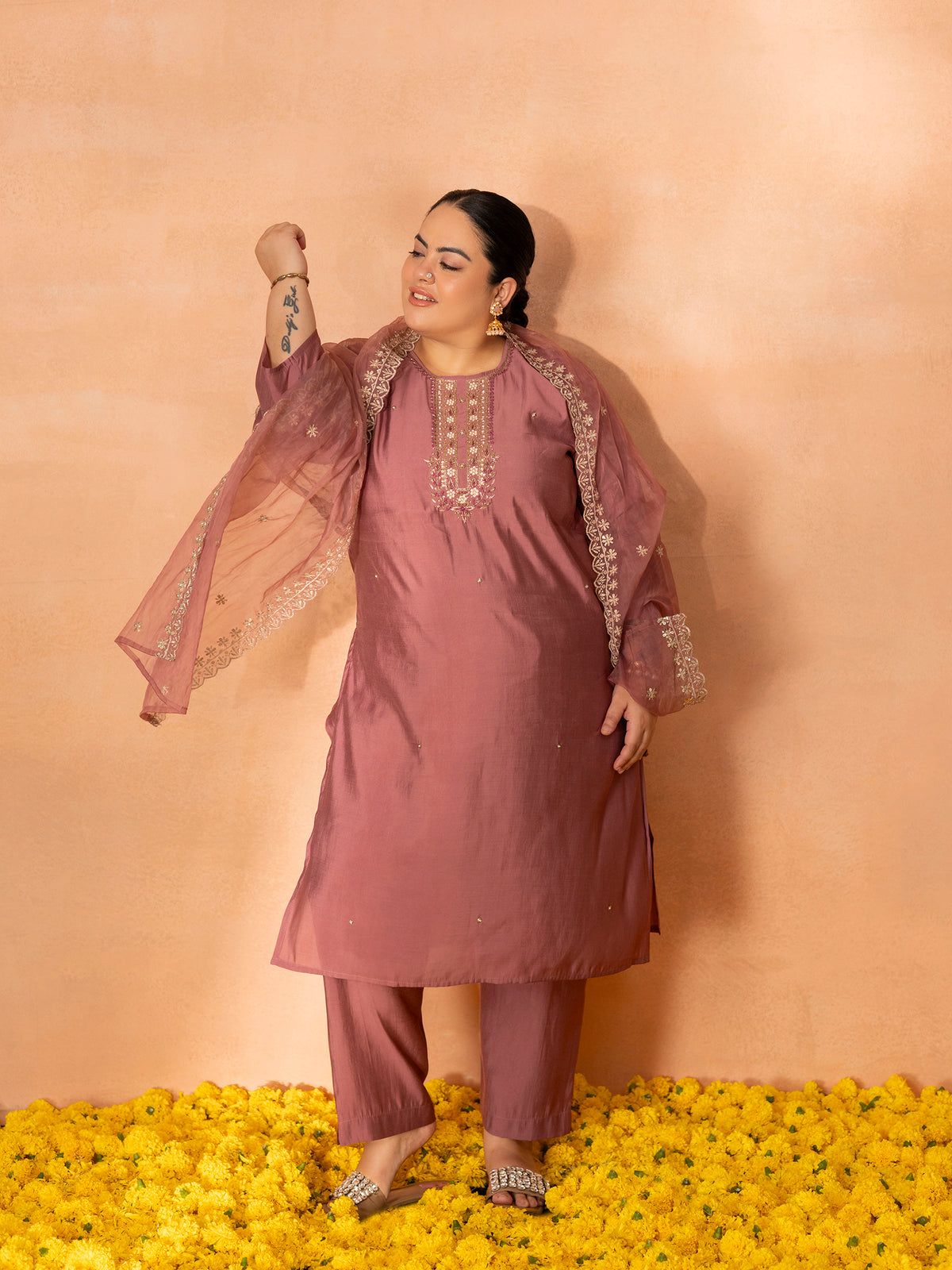 TITTLI Plus Size Women Handwork Embroidered Round Neck Roman Silk Kurta Set with Cut-Work Dupatta (Gajjar)