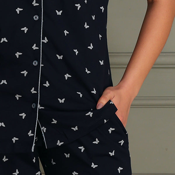 Two Real Pockets