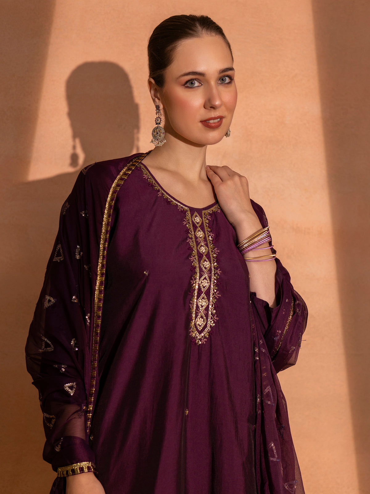 TITTLI Women Handwork Embroidered U-Neck Roman Silk Kurta Set with Dupatta(Wine)