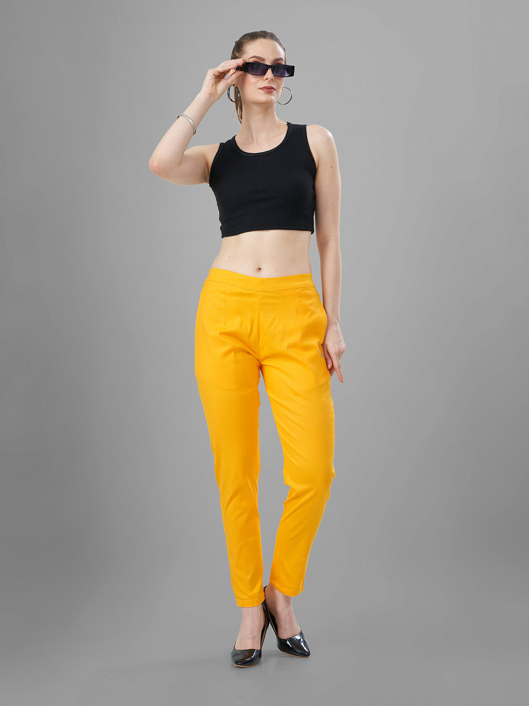 Buy Casual Pants for Women in Mango online | Tittli
