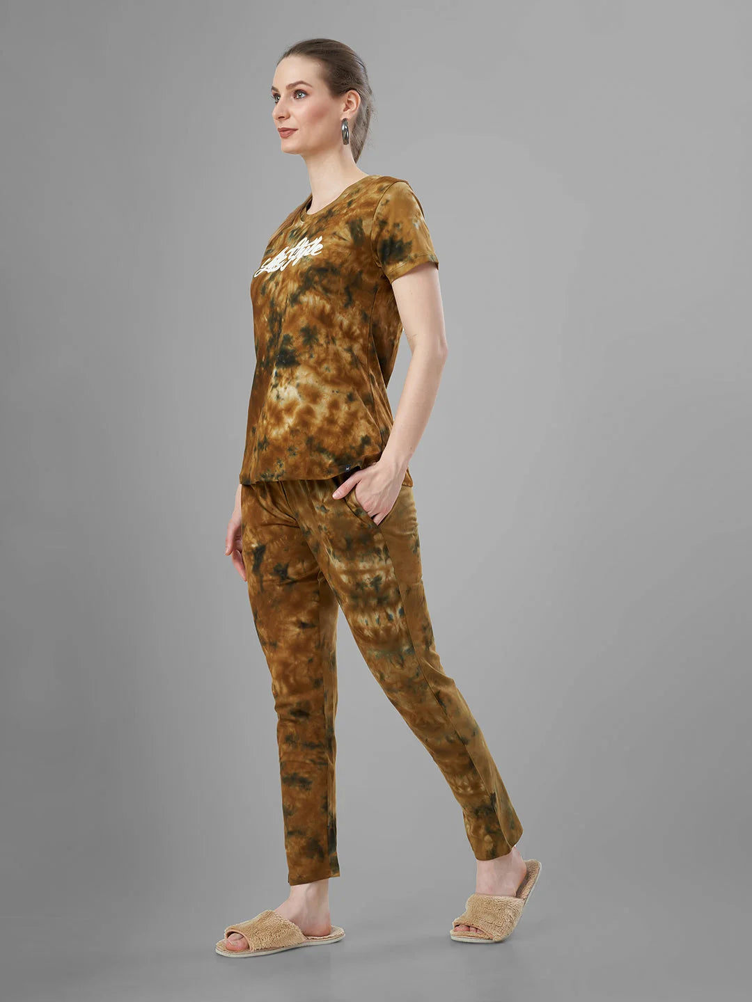 Copper night pajama suits for women online 