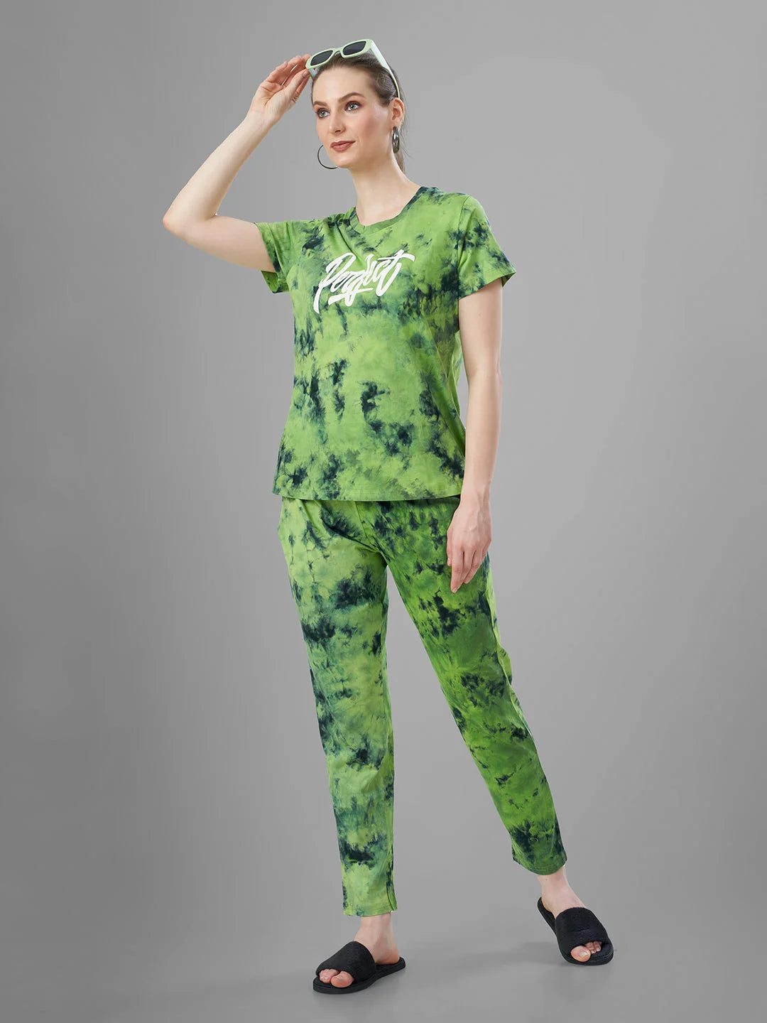 Green night pajama suits for women Tittli