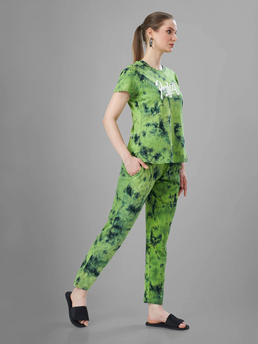 Green night pajama suits for women online 