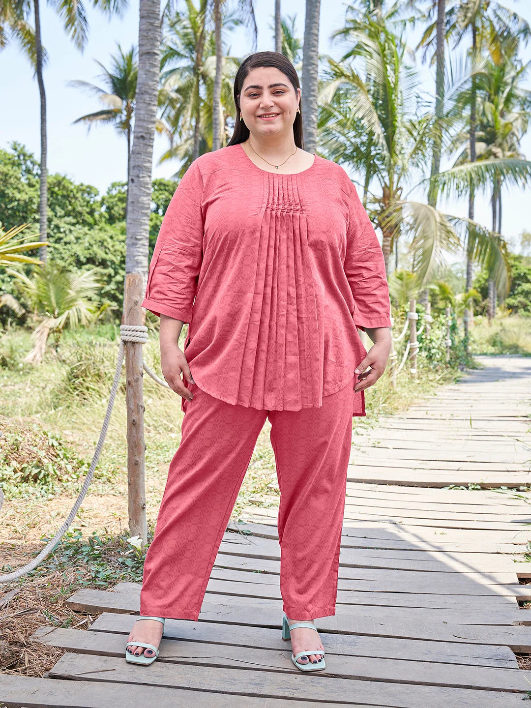 Pink Plus Size Pintuck Co ord Set for Women Tittli