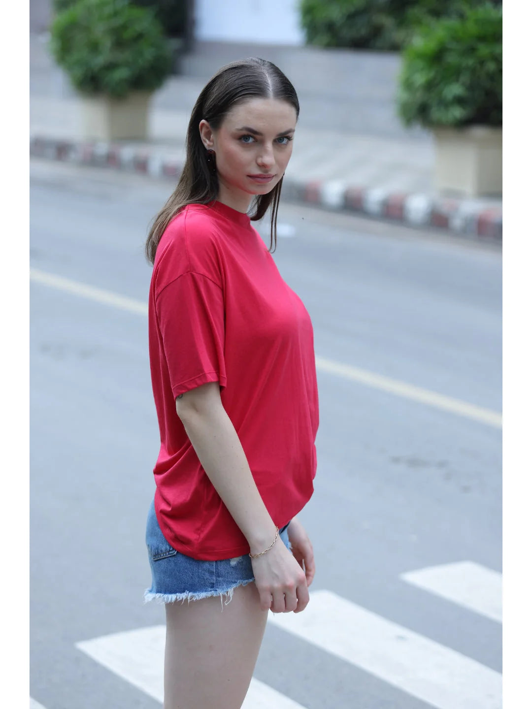 Viva red Oversized t shirt for women comfy wear 
