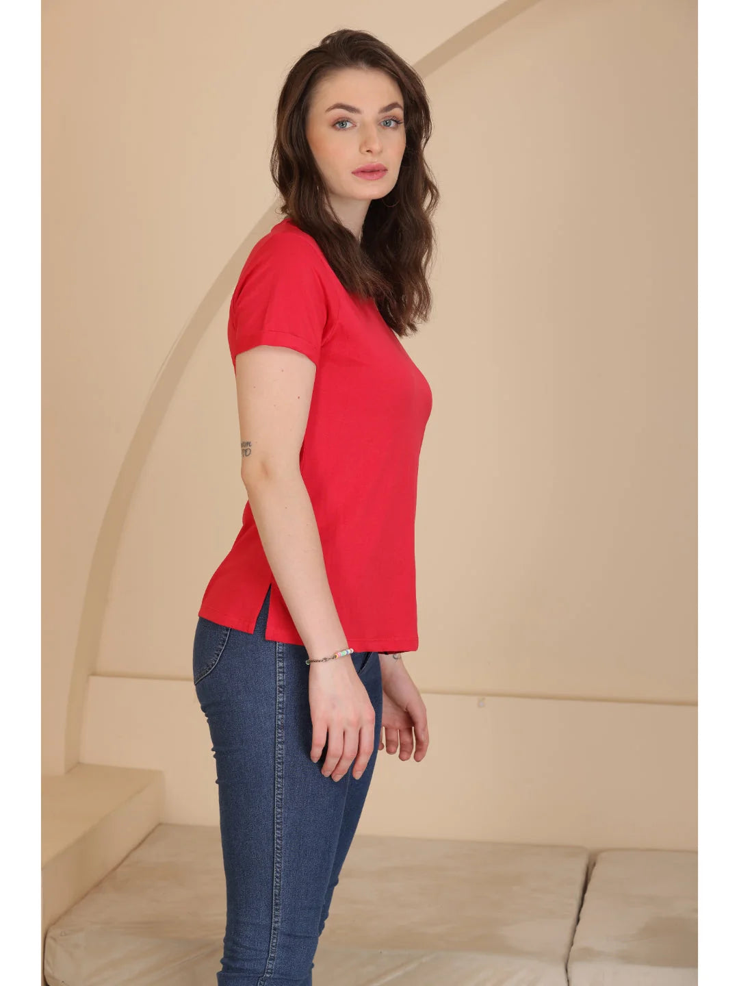 Red plain t shirts for women 